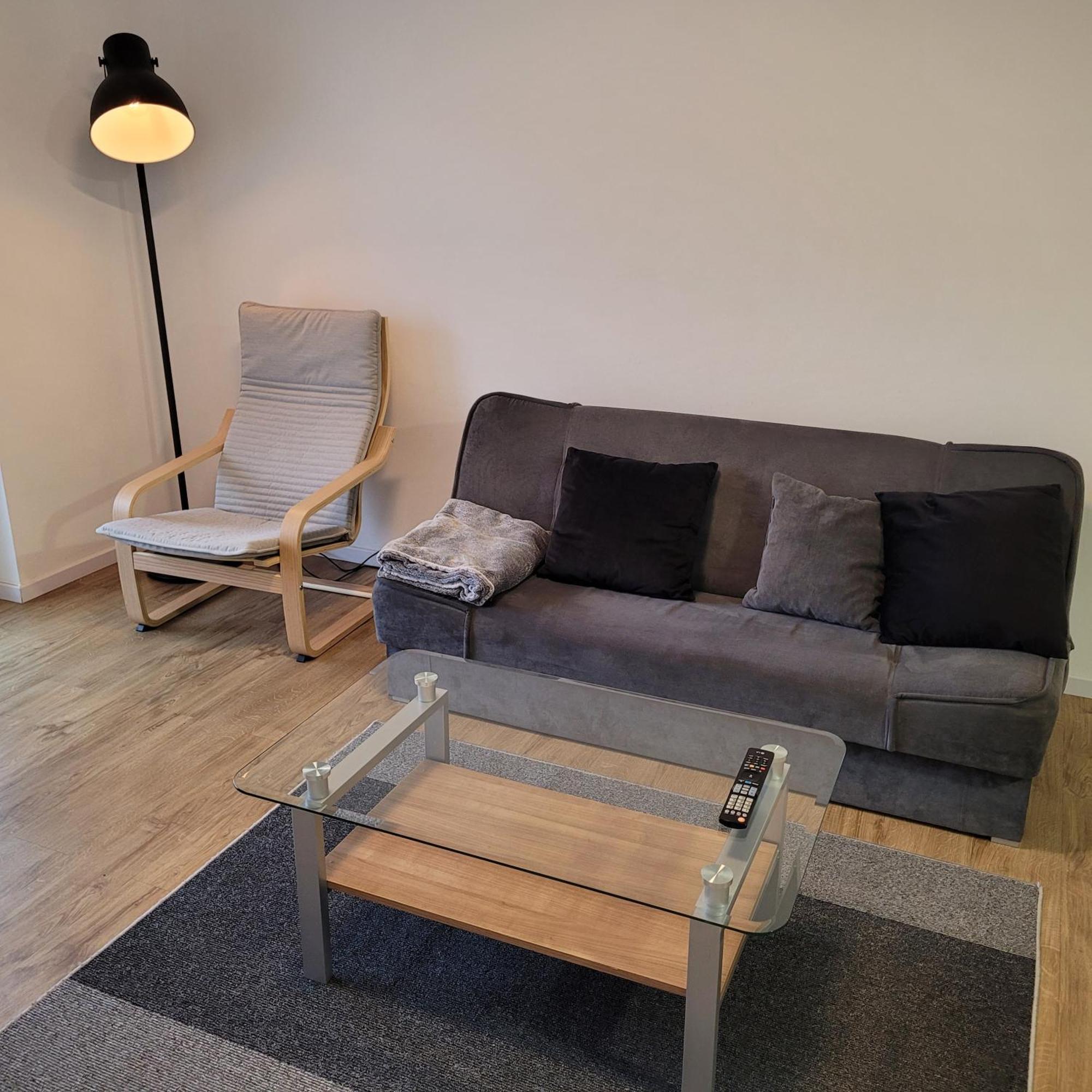 Schoene, Gemuetliche Moeblierte 2 Zi Wohnung In Rgb ريغنسبورغ المظهر الخارجي الصورة